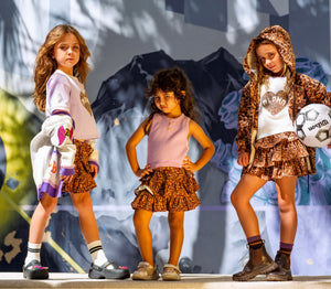 Girls Clothing in Australia: The Ultimate Guide to Trendy, Stylish and Confidence-Boosting Fashion for Girls